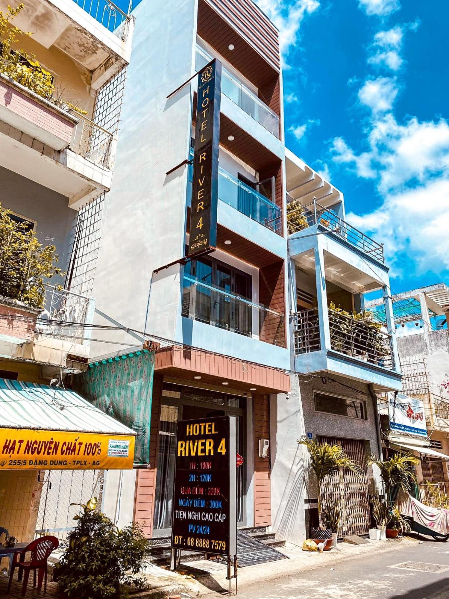 River Hotel 4 Long Xuyên מראה חיצוני תמונה